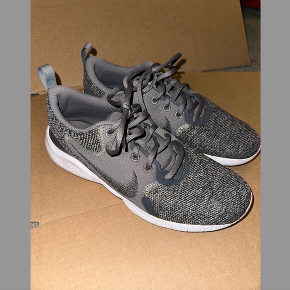 Nike Flex Experience Run 10 Sneakers - Picture 1 of 3